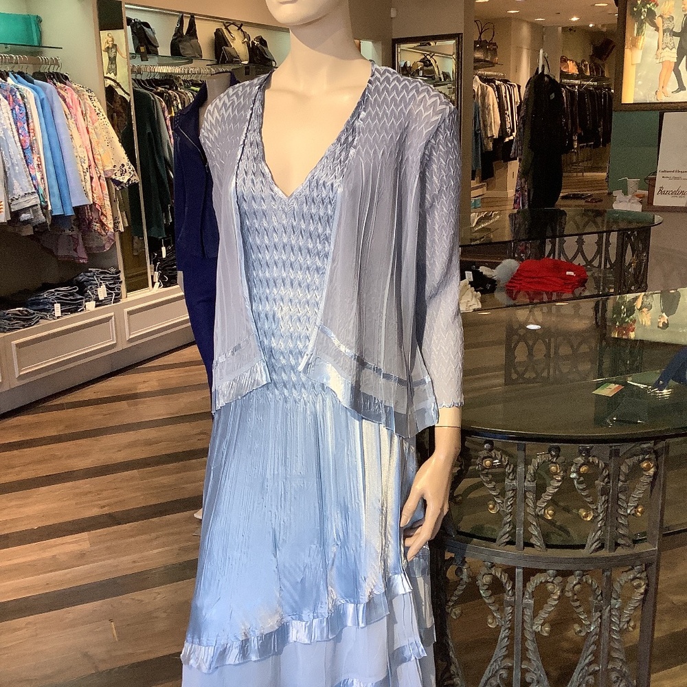 Barcelino San Francisco beautiful. Sky blues in this stunning two piece dress